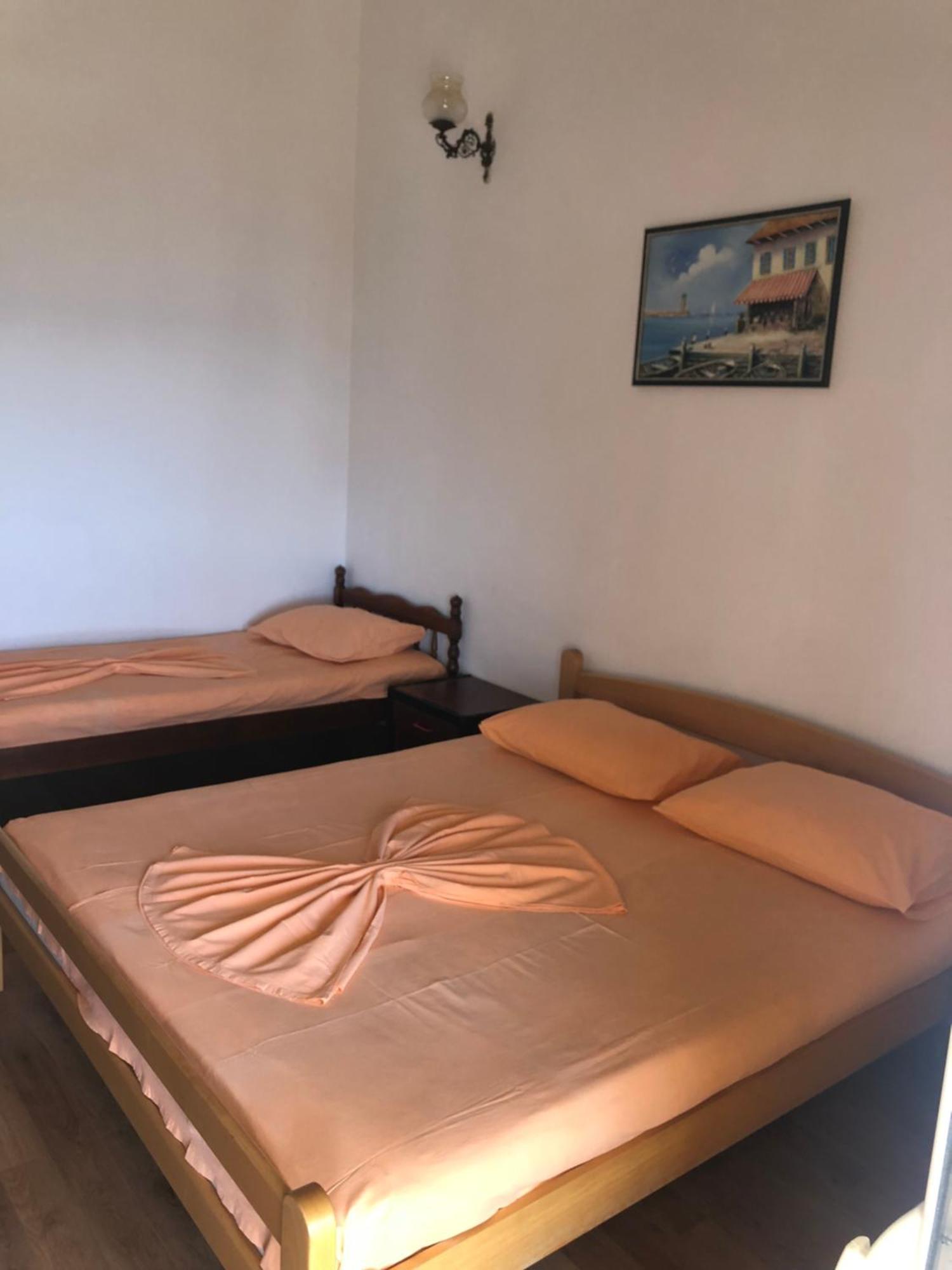 Apartments Onyx Ulcinj Exteriör bild