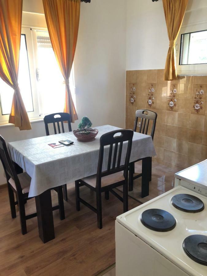 Apartments Onyx Ulcinj Exteriör bild