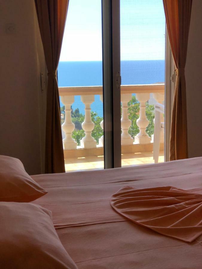 Apartments Onyx Ulcinj Exteriör bild